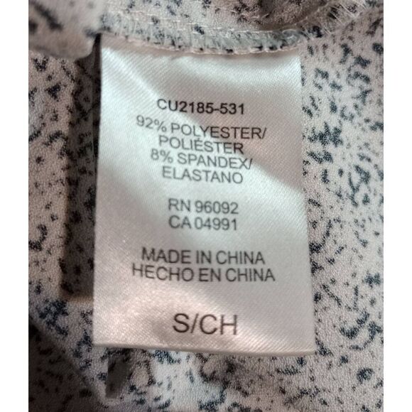 Hilary Radley Shirt Ladies Small‎ White Black Capped Sleeve V-Neck - Picture 6 of 7